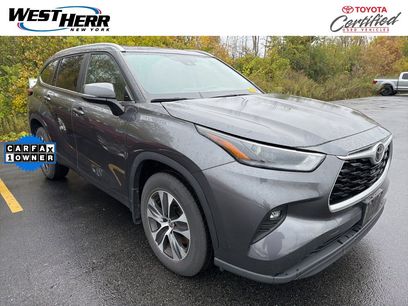 Used 2023 Toyota Highlander XLE