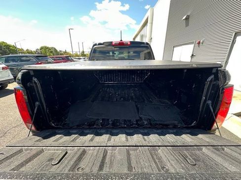 Used 2024 Chevrolet Colorado Trail Boss w/ Advanced Trailering Package AWD/4WD image 19