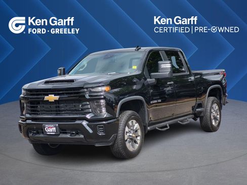 Used 2025 Chevrolet Silverado 2500 Custom w/ Custom Value Package AWD/4WD image 1