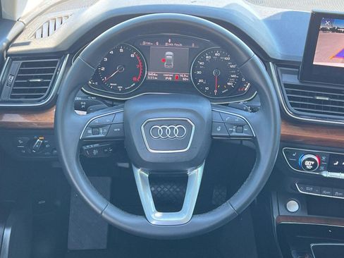 Certified 2023 Audi Q5 Premium w/ Convenience Package image 17