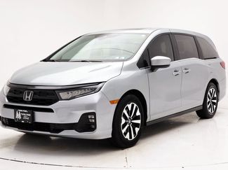 Used 2025 Honda Odyssey EX-L video 2