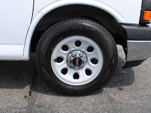 Used 2014 GMC Savana 1500 LT w/ LT Preferred Equipment Group RWD image 15