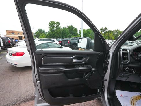 Used 2025 RAM 1500 Big Horn AWD/4WD image 8