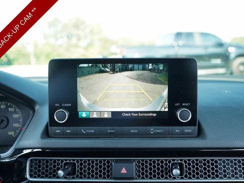 Used 2024 Honda Civic Sport image 11