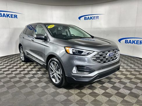 Used 2024 Ford Edge Titanium AWD/4WD image 2