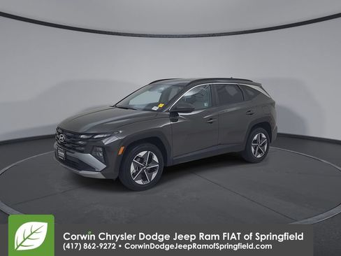 Used 2025 Hyundai Tucson SEL AWD/4WD image 7