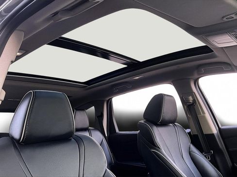 Used 2024 Acura MDX SH-AWD w/ Advance Package image 28