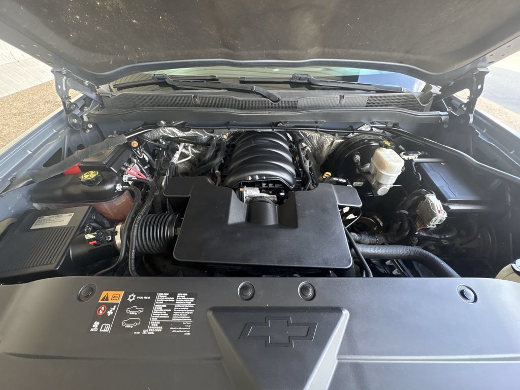 Used 2015 Chevrolet Silverado 1500 LT w/ LT Convenience Package AWD/4WD image 29