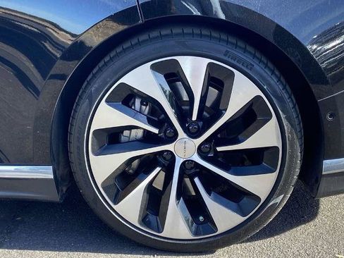 Used 2022 Lucid Air Grand Touring image 29