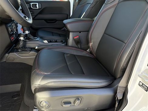 New 2026 Jeep Gladiator Rubicon w/ Steel Power Dome Hood Package image 19