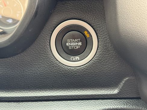 Used 2020 RAM 1500 Big Horn AWD/4WD image 21