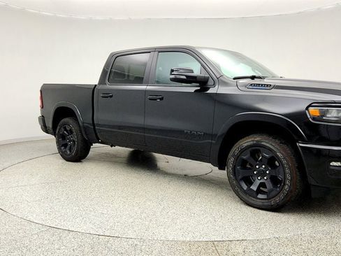 Used 2025 RAM 1500 Big Horn AWD/4WD image 3