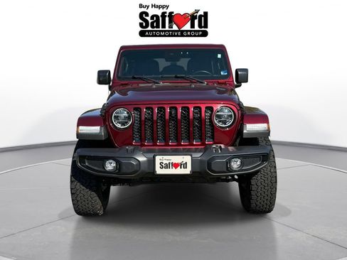 Used 2021 Jeep Wrangler Unlimited Sahara AWD/4WD image 8