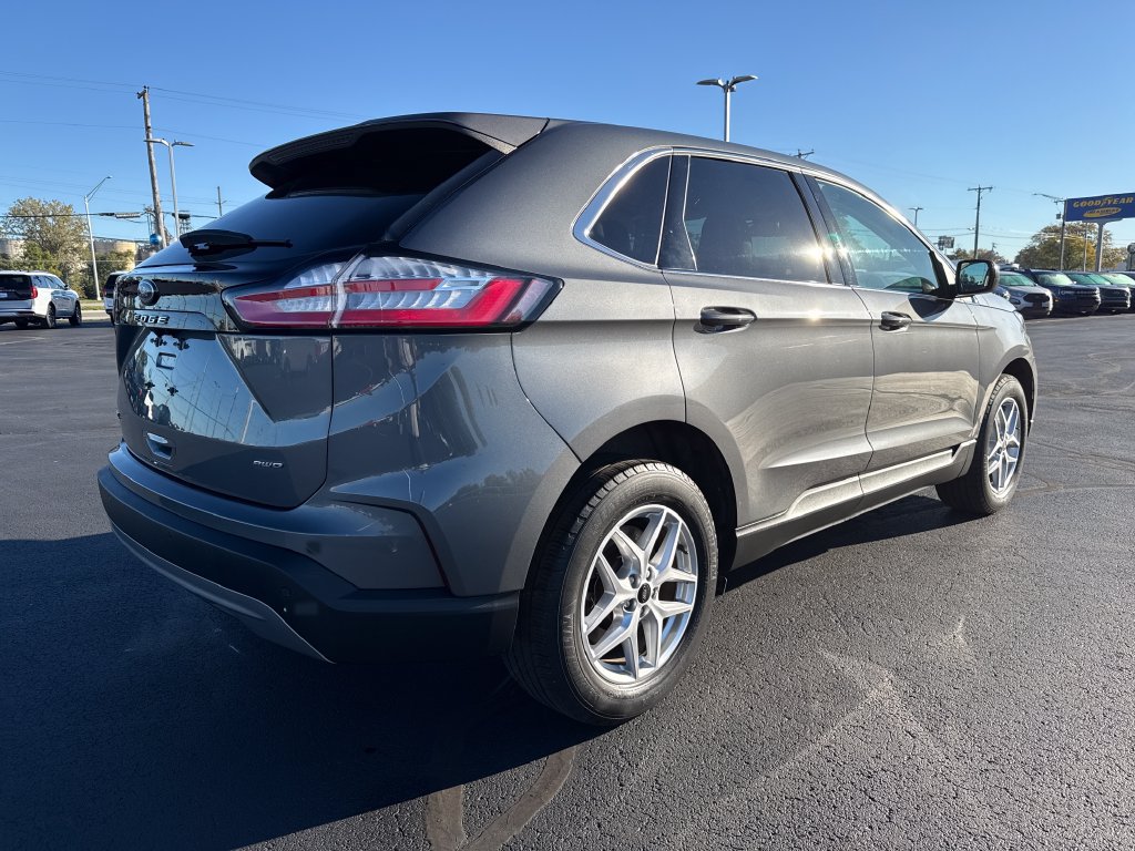 Used 2024 Ford Edge SEL AWD/4WD image 8