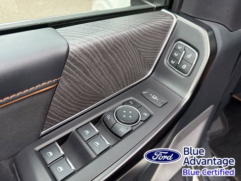 Certified 2022 Ford F150 Platinum w/ Equipment Group 701A High image 17