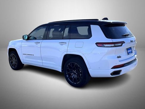 Certified 2025 Jeep Grand Cherokee L Summit w/ Obsidian Package image 7