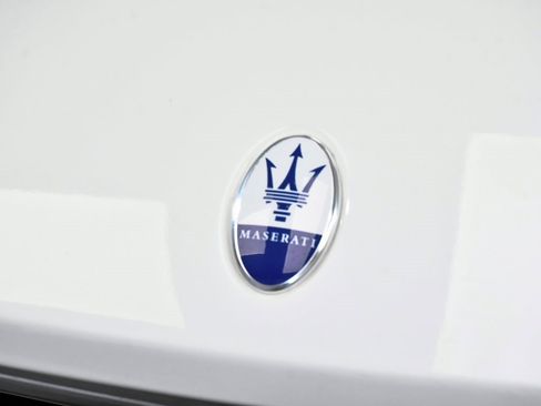 Used 2022 Maserati Levante Modena image 89