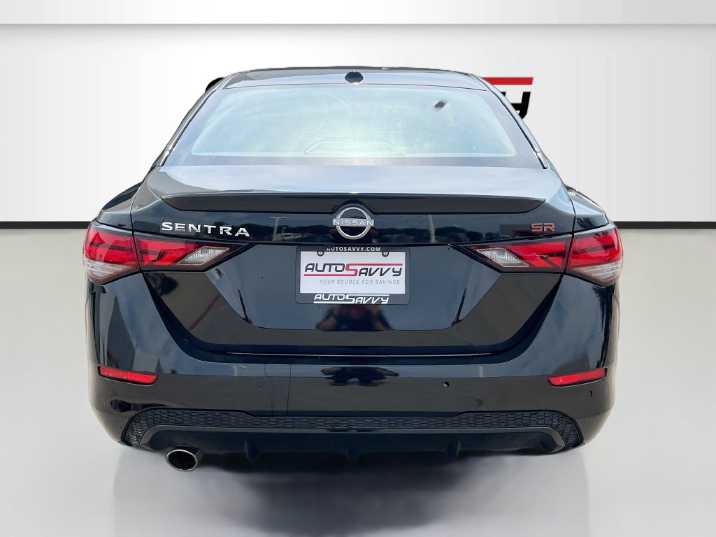 Used 2025 Nissan Sentra SR FWD image 6