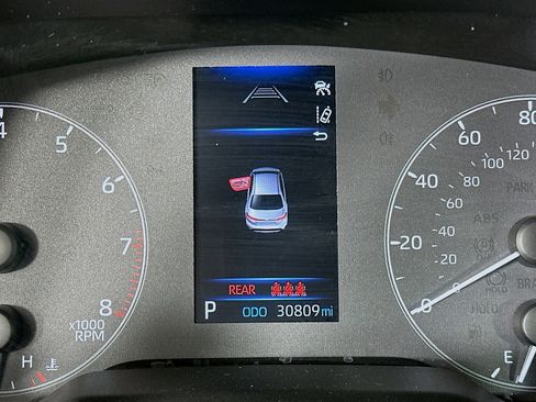 Used 2025 Toyota Corolla LE image 19