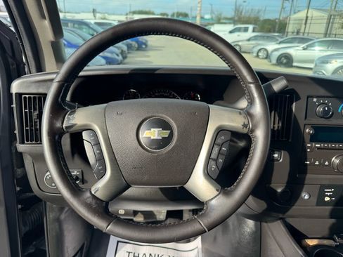 Used 2017 Chevrolet Express 3500 LS image 44