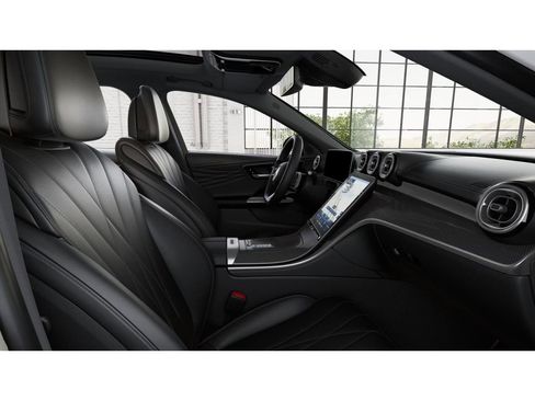 Certified 2022 Mercedes-Benz C 300 4MATIC Sedan image 4