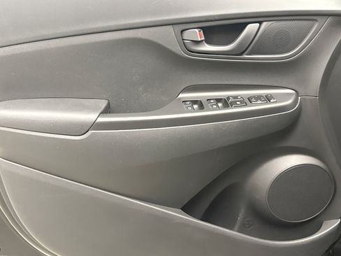 Used 2020 Hyundai Kona SEL AWD/4WD image 9