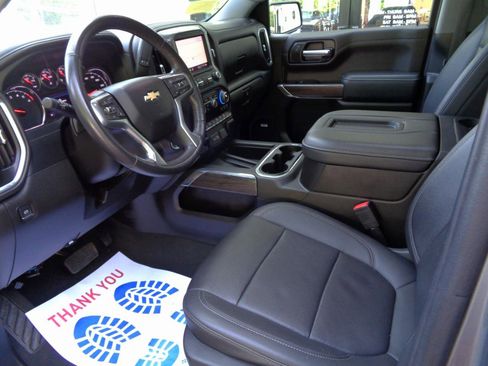 Used 2022 Chevrolet Silverado 1500 LTZ AWD/4WD image 10