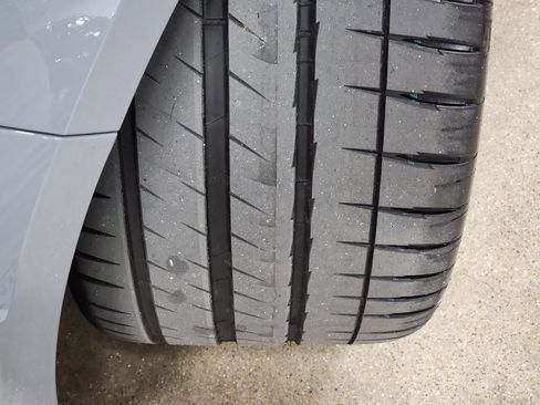 Used 2025 Chevrolet Corvette Z06 image 29