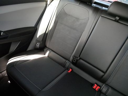 Certified 2023 Volkswagen Taos SE w/ Black Wheel Package image 12