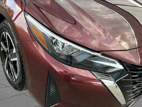 Certified 2024 Nissan Sentra SV FWD image 27
