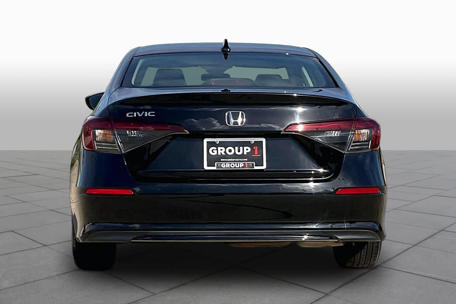 Used 2025 Honda Civic LX image 5