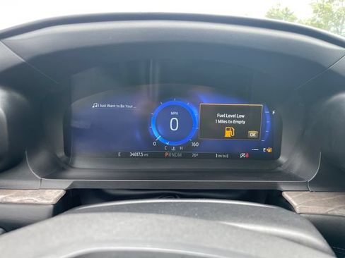 Used 2020 Ford Explorer Platinum AWD/4WD image 9