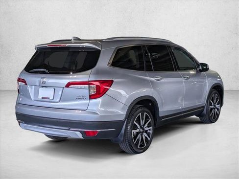 Used 2019 Honda Pilot Elite image 5