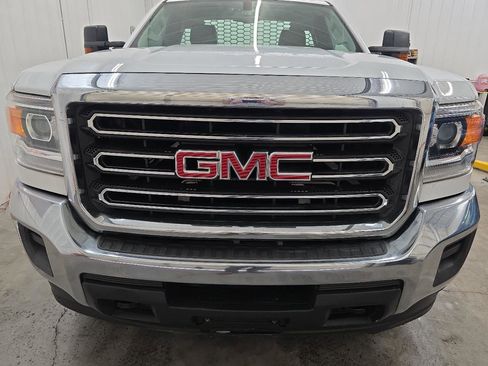 Used 2018 GMC Sierra 3500 4x4 Regular Cab w/ Sierra Convenience Package image 14