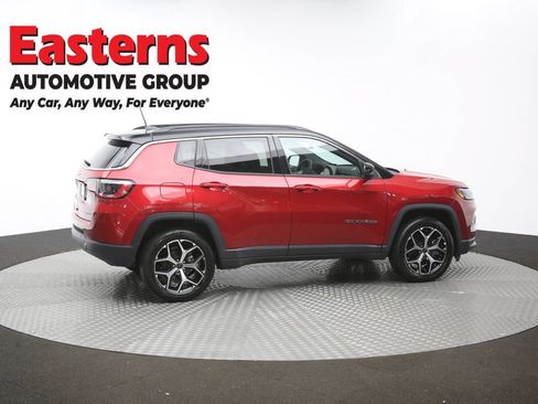 Used 2025 Jeep Compass Limited AWD/4WD image 44