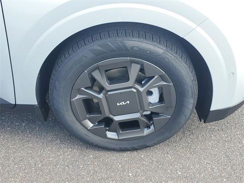 New 2026 Kia Carnival SX image 10
