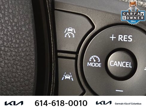 Used 2025 Toyota Corolla LE FWD image 29