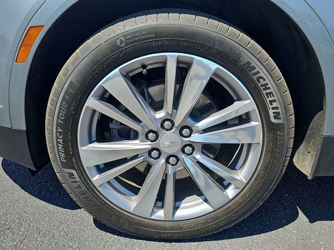 Used 2024 Cadillac XT5 Premium Luxury AWD/4WD image 5