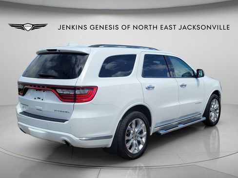 Used 2018 Dodge Durango Citadel w/ Technology Group AWD/4WD image 2