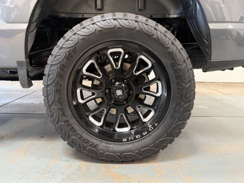 Used 2025 Ford F150 XLT w/ Equipment Group 301A Standard AWD/4WD image 9