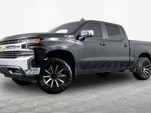 Used 2021 Chevrolet Silverado 1500 LT w/ Z71 Off-Road Package AWD/4WD image 1