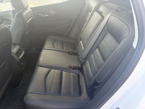 Used 2023 GMC Terrain Denali AWD/4WD image 9