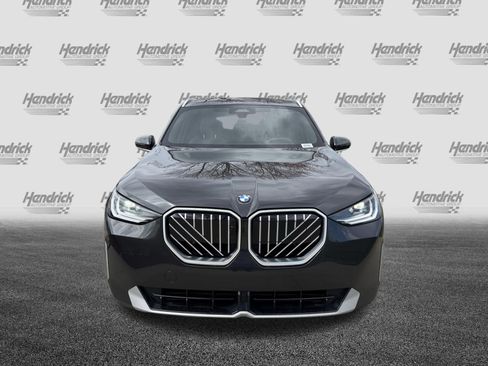 Certified 2025 BMW X3 xDrive30i image 3