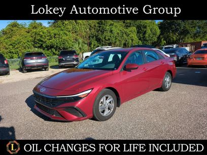 Used 2024 Hyundai Elantra SE