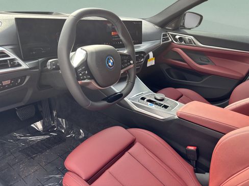 Used 2026 BMW i4 eDrive40 w/ Premium Package RWD image 22