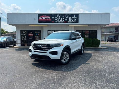 Used 2020 Ford Explorer XLT w/ Class III Trailer Tow Package AWD/4WD image 44