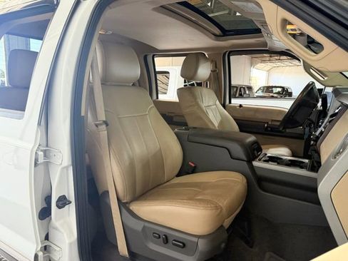 Used 2013 Ford F250 Lariat w/ Lariat Ultimate Pkg image 19