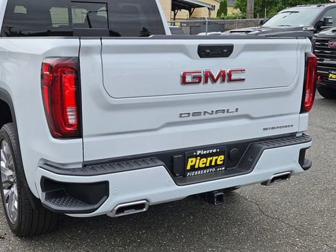 New 2026 GMC Sierra 1500 Denali w/ Denali Reserve Package AWD/4WD image 11