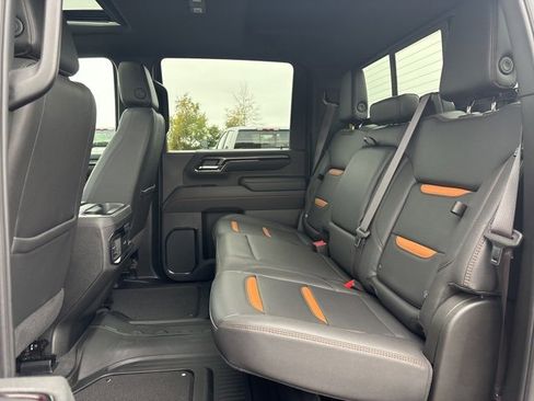 Used 2024 GMC Sierra 3500 AT4 w/ AT4 Premium Plus Package image 15