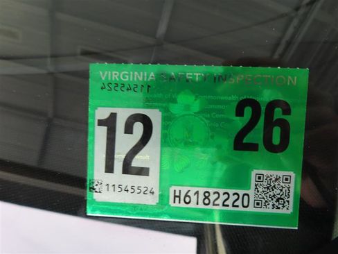 Used 2018 Tesla Model 3 Long Range image 32